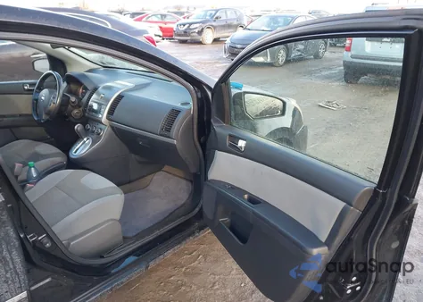 2010 Nissan Sentra 2.0Sl z USA, uszkodzony, nr VIN 3N1AB6APXAL693101